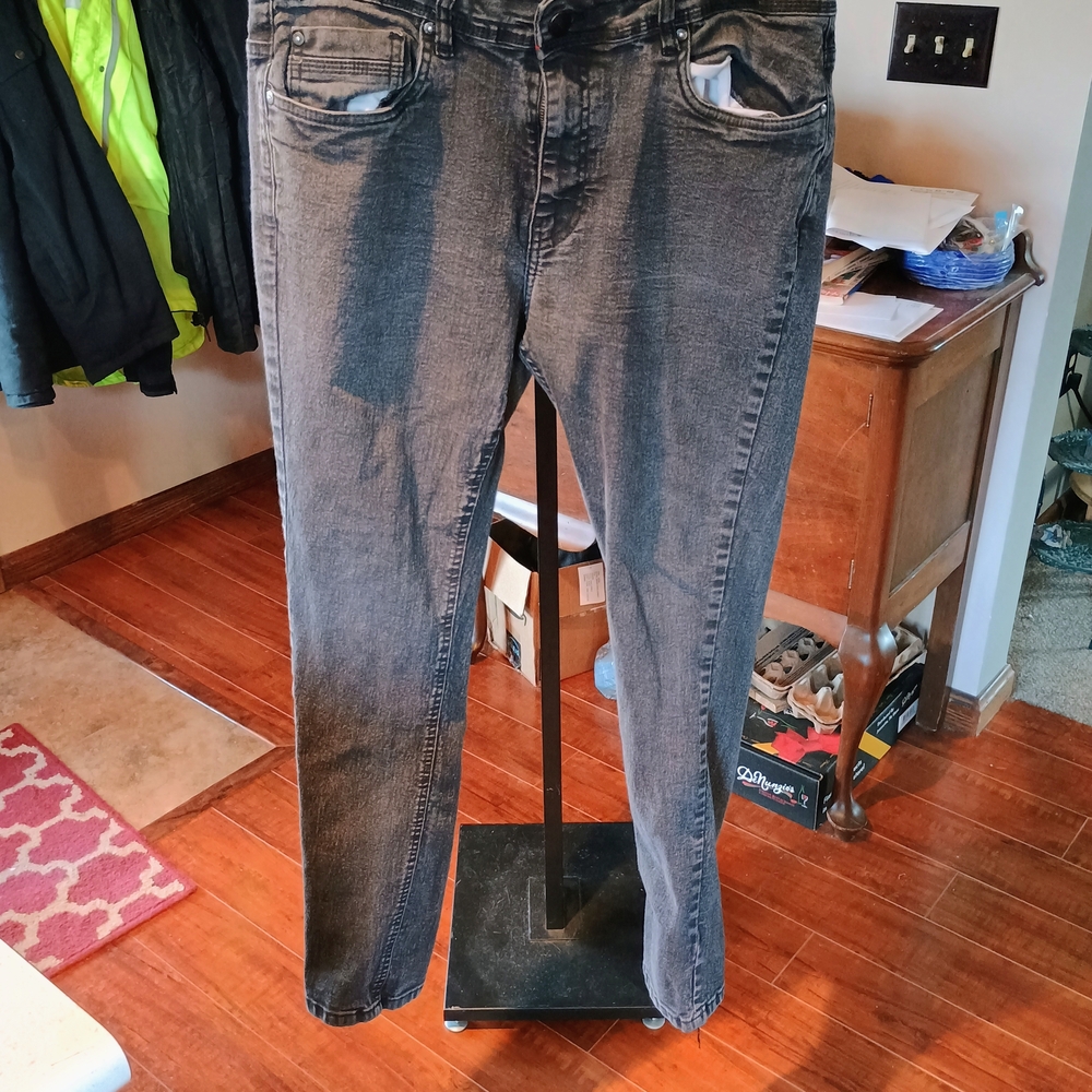 Classic Gray Skinny Jeans for Men